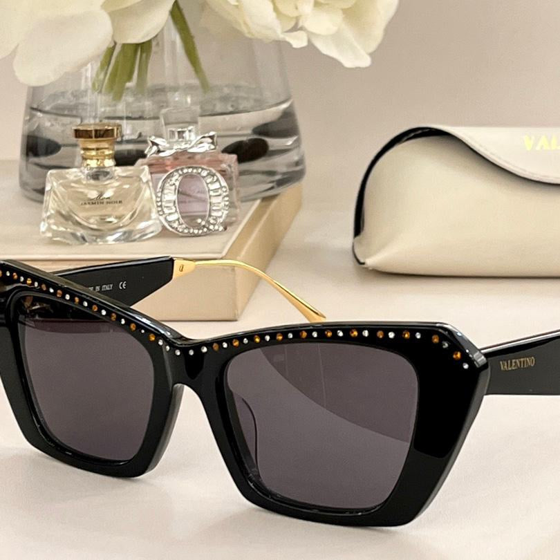Valentino Studded Cat-Eye Sunglasses – VA4069 Style