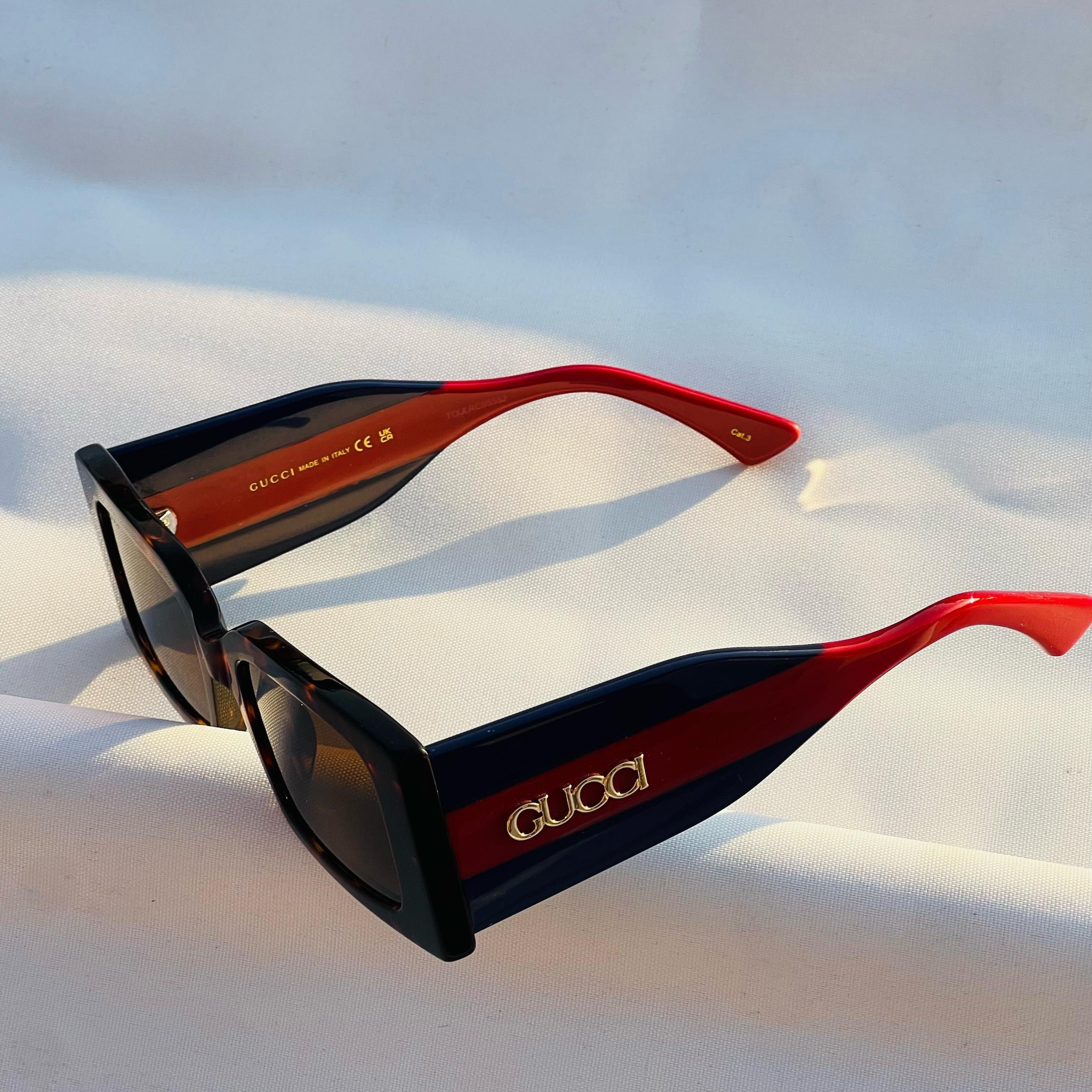 Gucci GG0061S Oversized Square Sunglasses – Red/Navy Edition