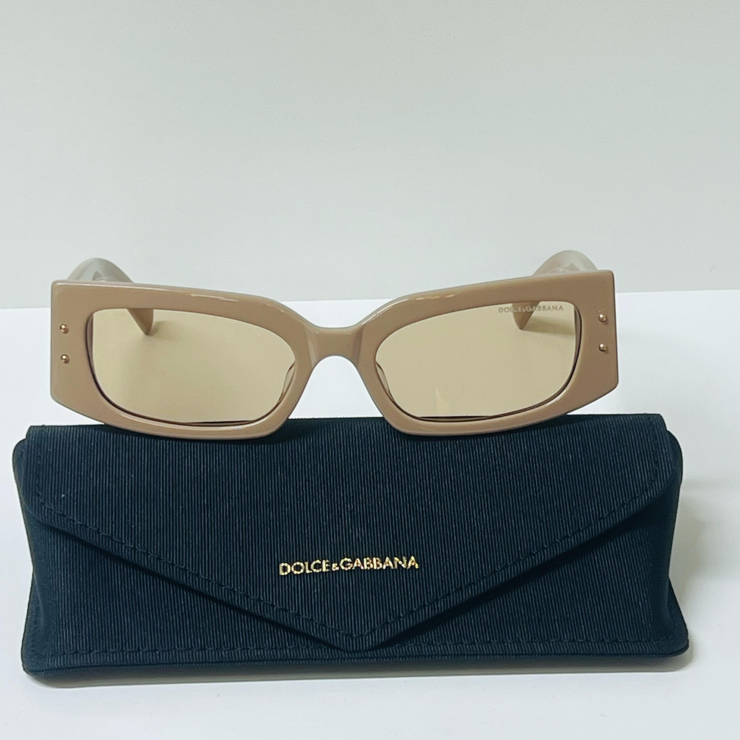 D&G DG4438 “Plaque” Sunglasses