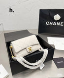 Chanel Top 23P Love Bag