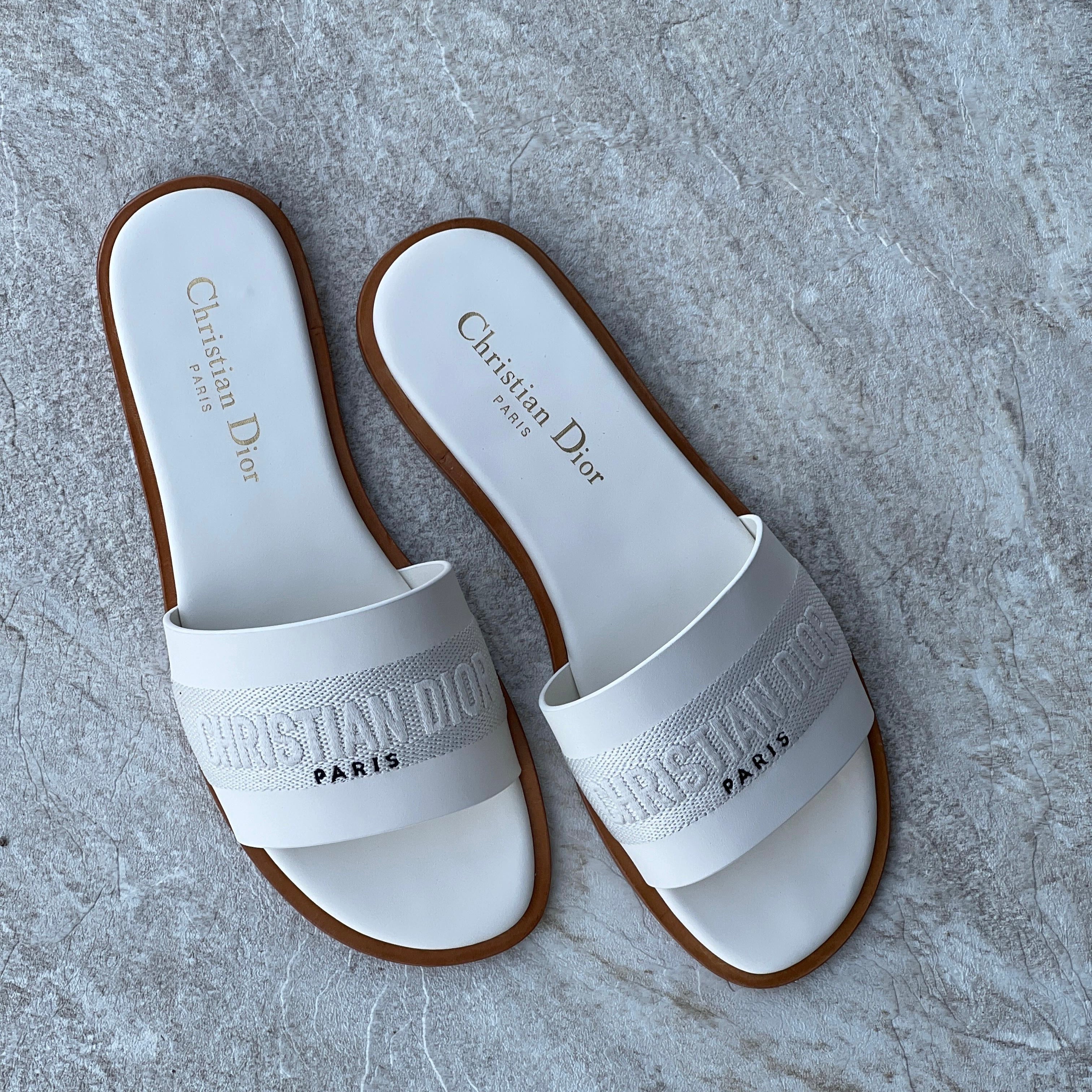 White / 36