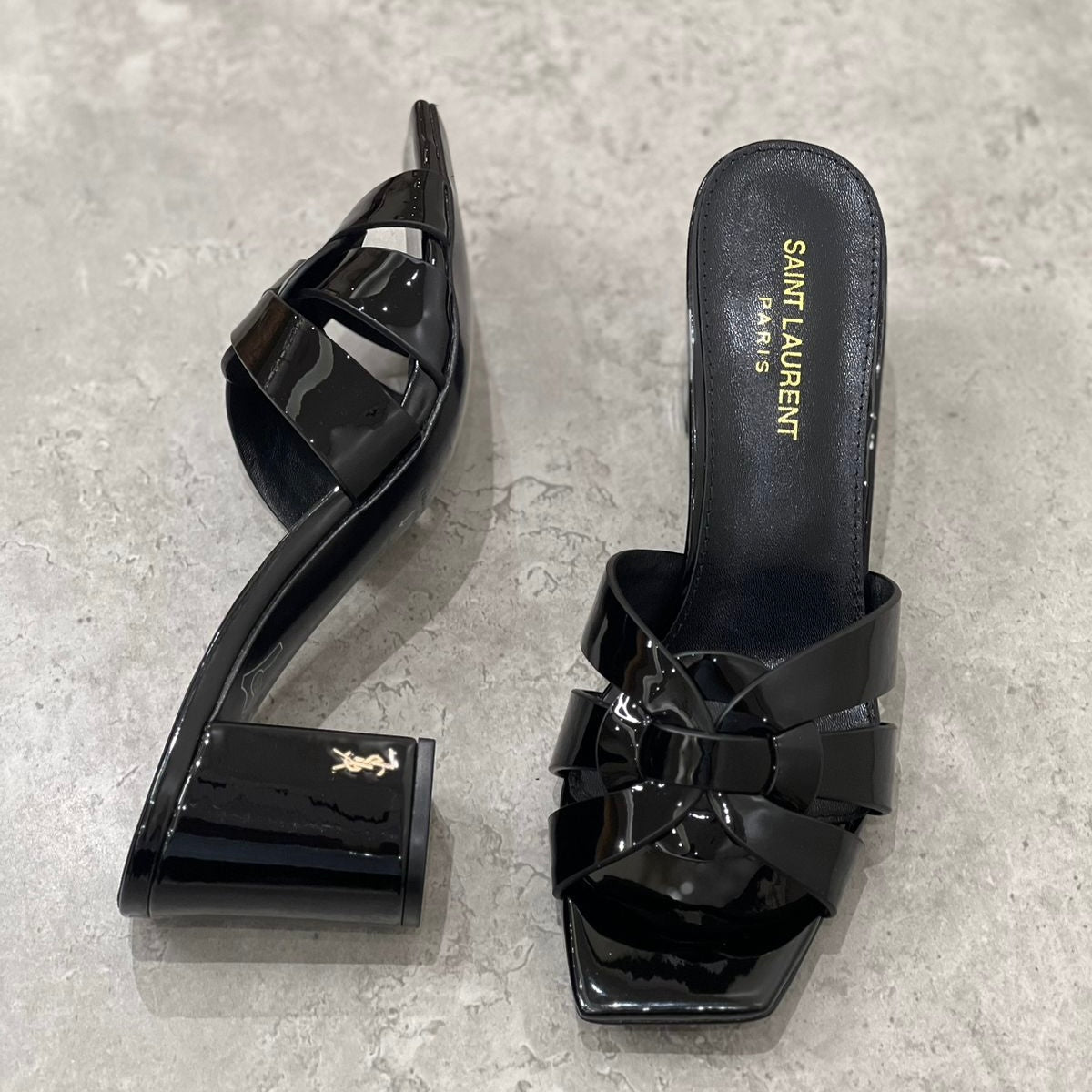 Black / 36