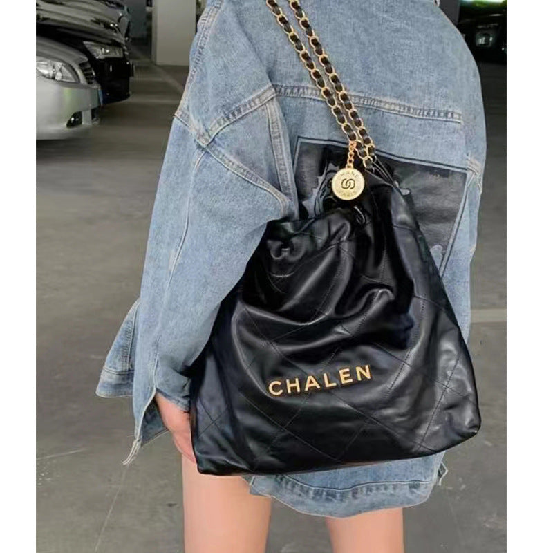 Chanel 22 Handbag