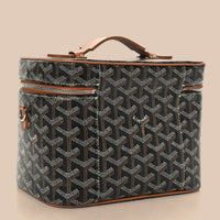 Elegant Vanity Crossbody