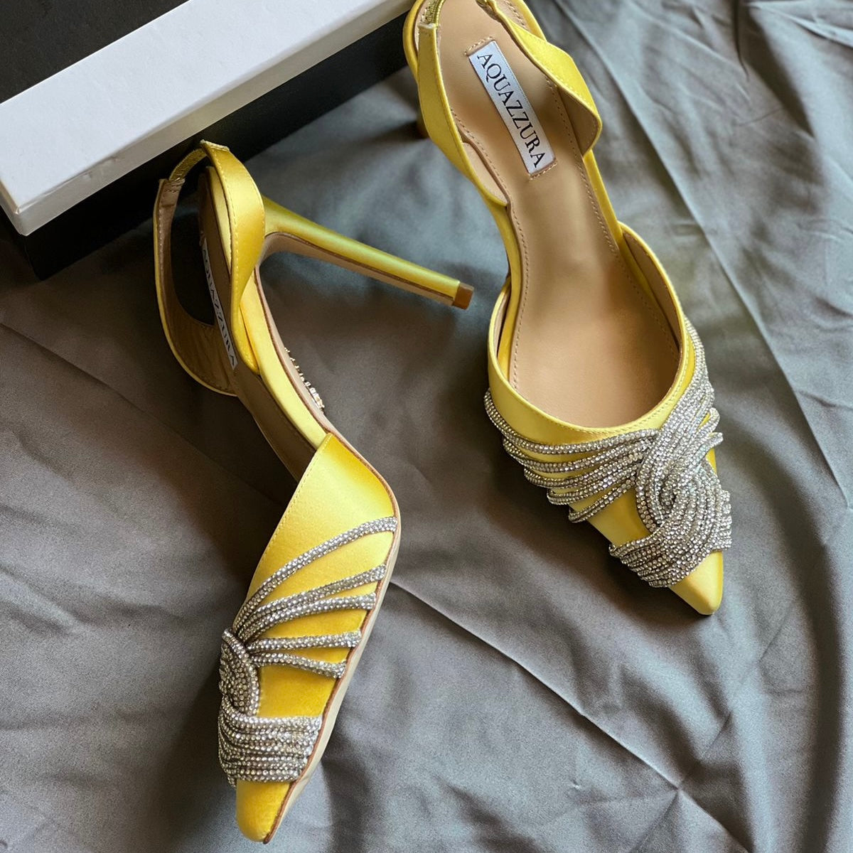 Yellow / 36