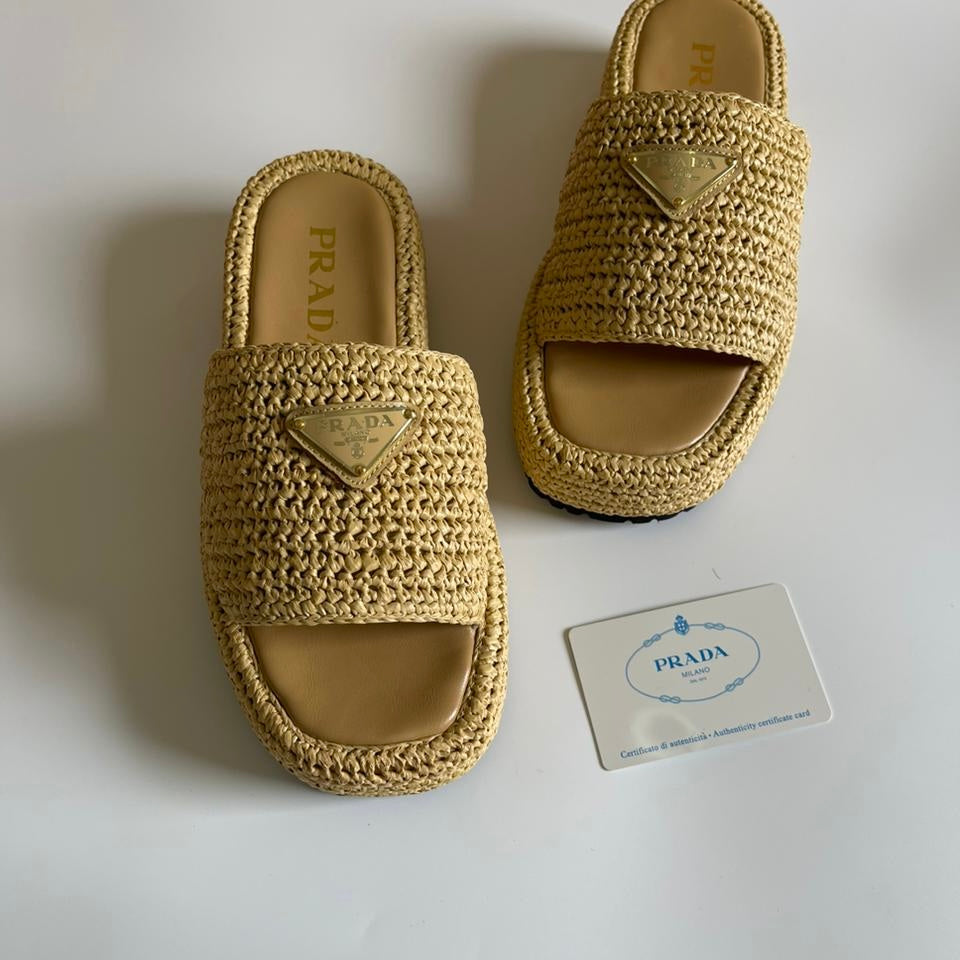 Beige / 36