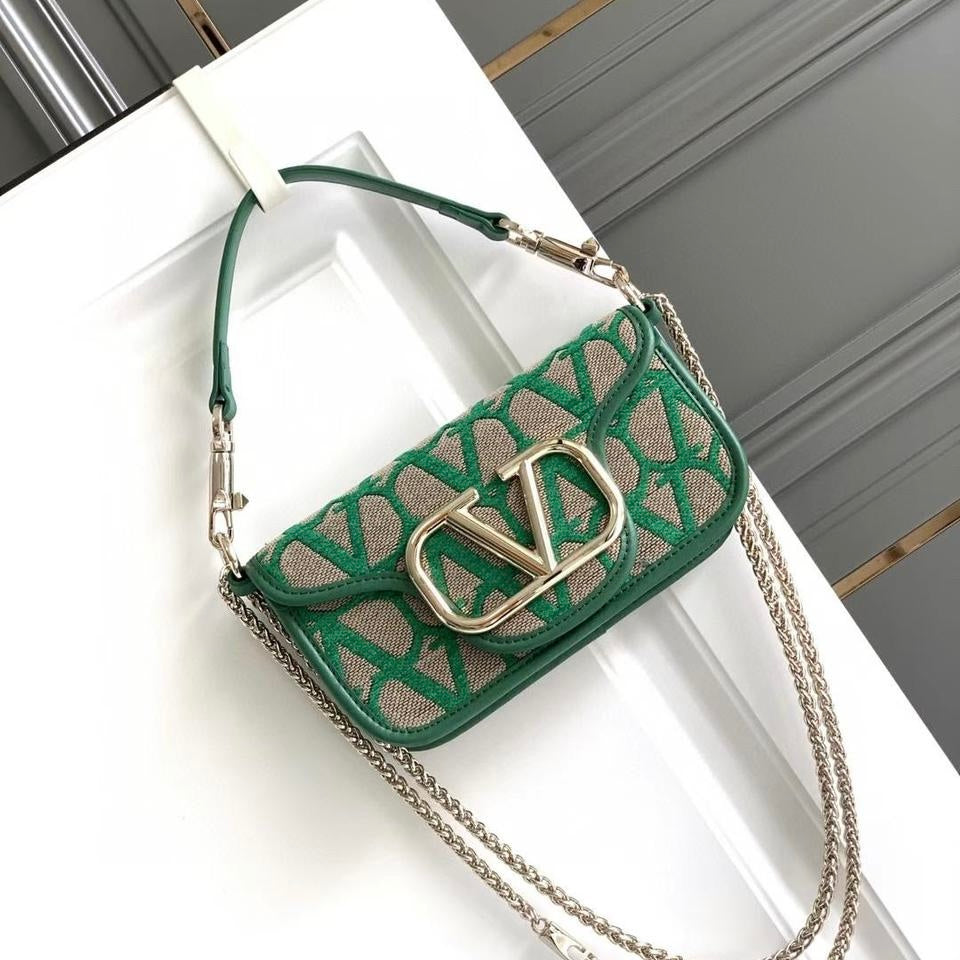 Green / Without Box