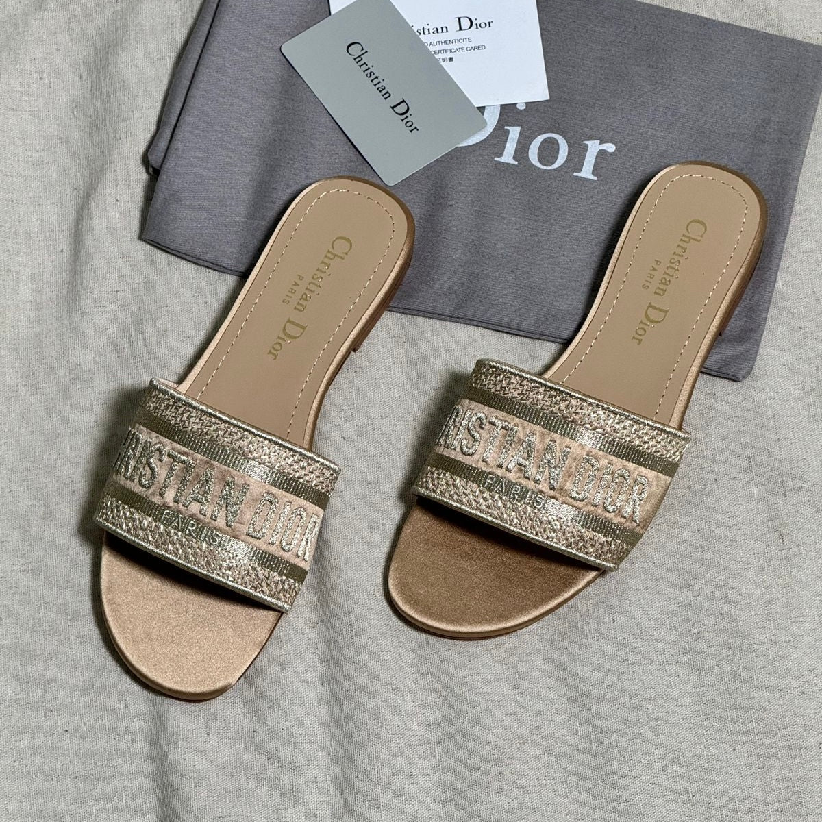 Beige gold / 36