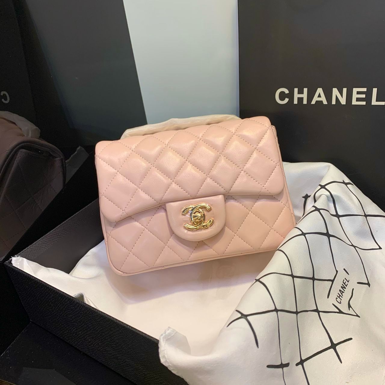 Pink / Without Box