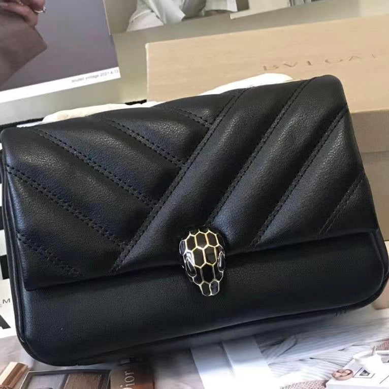 Full Black