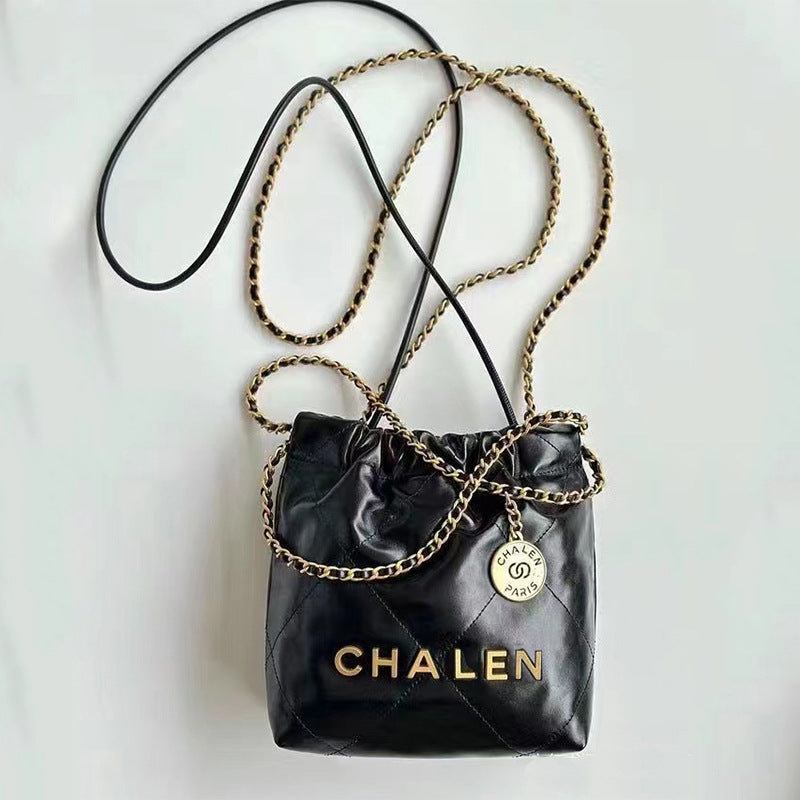 Chanel 22 Handbag