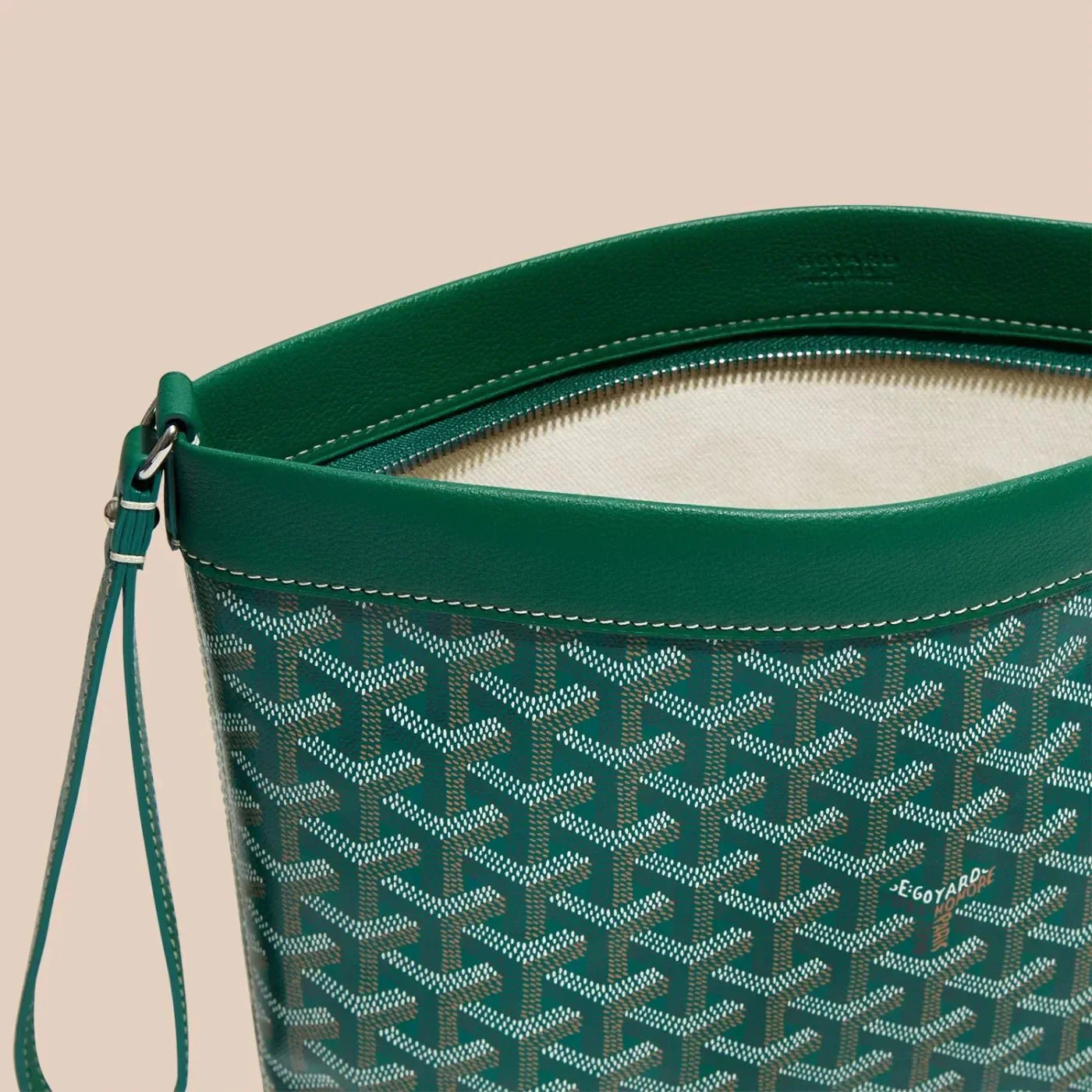 Luméra Pouch